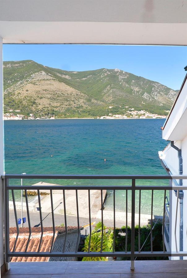 Viva Apartment Kotor Exterior photo
